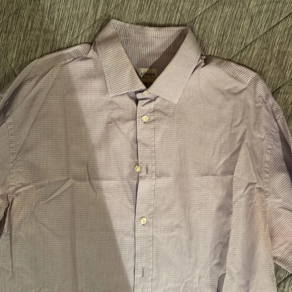 Button down - Picture 2 of 5